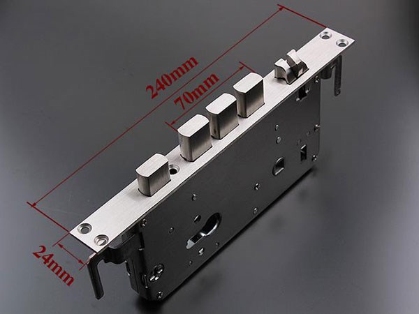 镇坪开锁公司-换锁服务